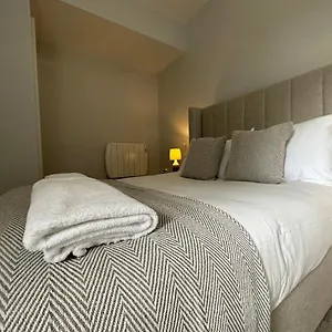 Luxury Apartment