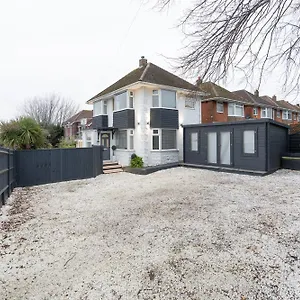 Estwood - Gated House Holiday home Southampton